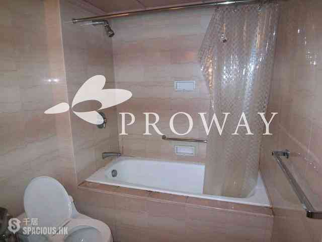 Wan Chai - Convention Plaza Apartments 05