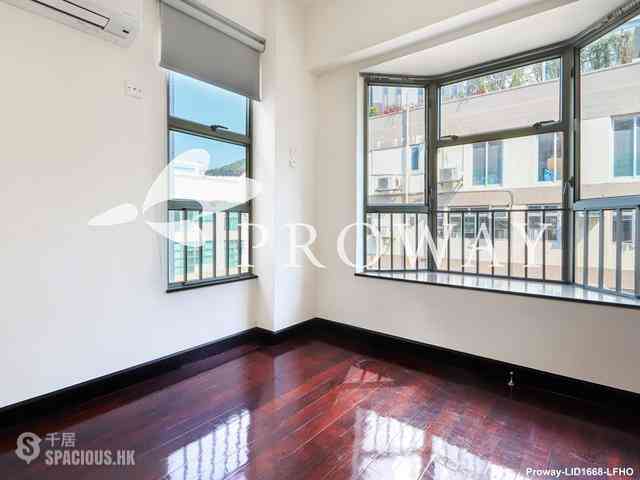 Pok Fu Lam - The Regalis 06