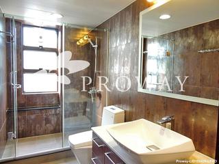Wan Chai - Suncrest Tower 06
