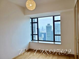 Mid Levels Central - Fairlane Tower 03