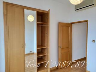 Mid Levels Central - Fairlane Tower 04