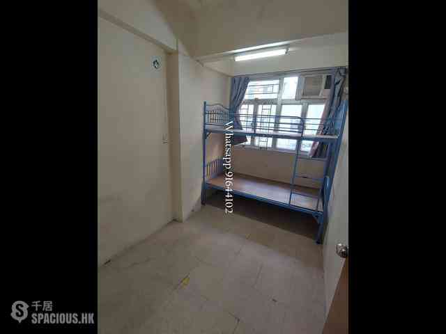Sai Ying Pun - Yue Tak House 10