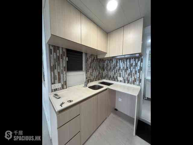 Wan Chai - Everwin Mansion 04