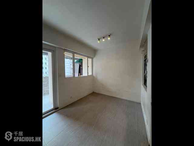 Wan Chai - Everwin Mansion 05
