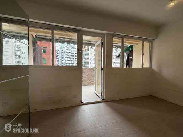 Wan Chai - Everwin Mansion 05