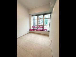 Wan Chai - J Residence 09