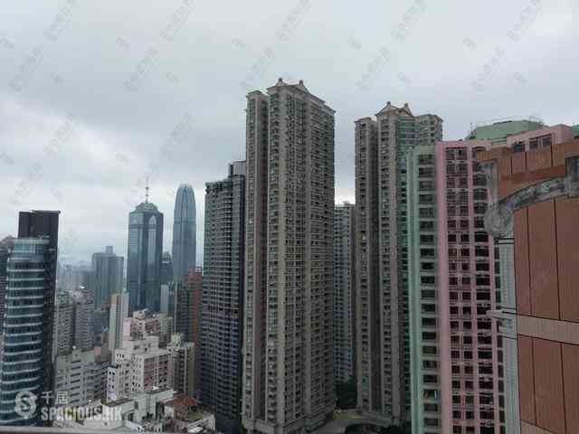 Mid Levels West - Scenic Heights Block 1 03