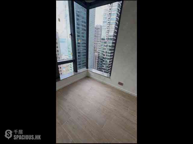 Sai Ying Pun - Des Voeux W Residence 05