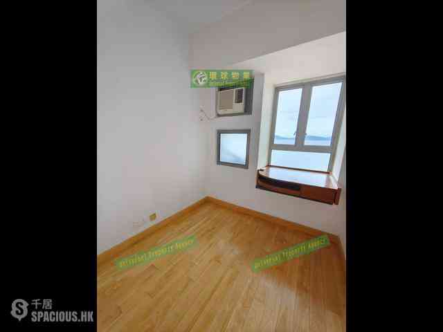 Kennedy Town - The Merton Tower 2 08