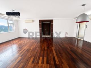 Jardines Lookout - Butler Towers 02