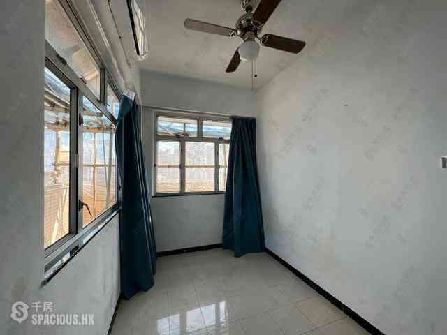 Sai Ying Pun - Kingsfield Tower Block B 21