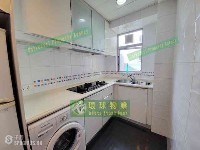 Kennedy Town - The Merton Tower 3 09