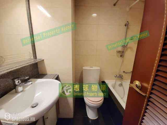 Kennedy Town - The Merton Tower 3 10