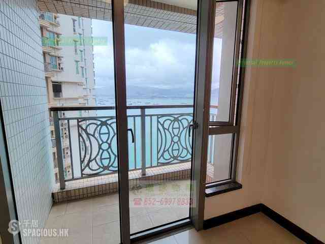 Kennedy Town - The Merton Tower 3 12