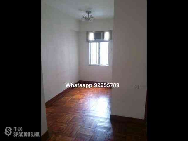 Sai Ying Pun - Golden Phoenix Court 03