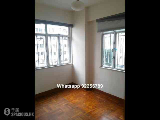 Sai Ying Pun - Golden Phoenix Court 06