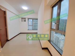 Kennedy Town - The Merton Tower 3 09