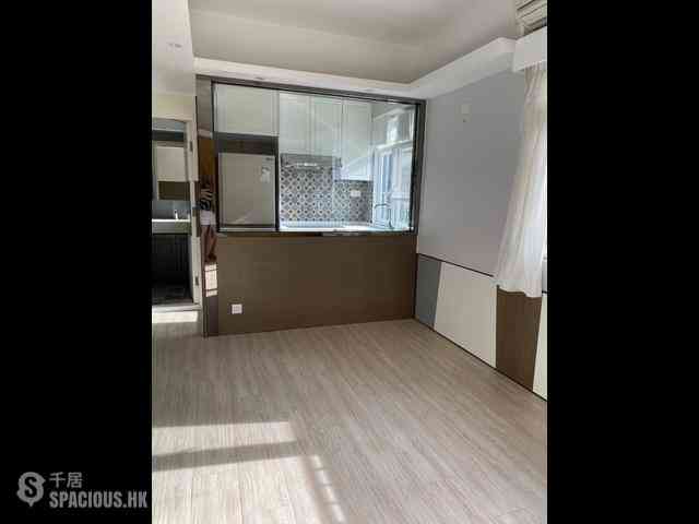 Sheung Wan - Kiu Fat Building 03