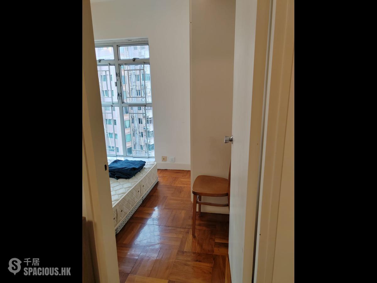 Wan Chai - Manrich Court 01