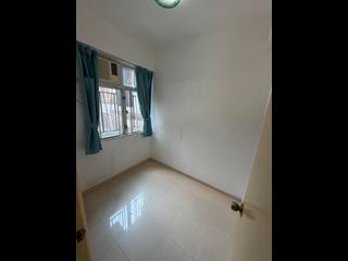 Shau Kei Wan - Shaukiwan Centre Block 2 (Block B) 02
