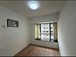 Mid Levels Central - The Grand Panorama Block 3 02