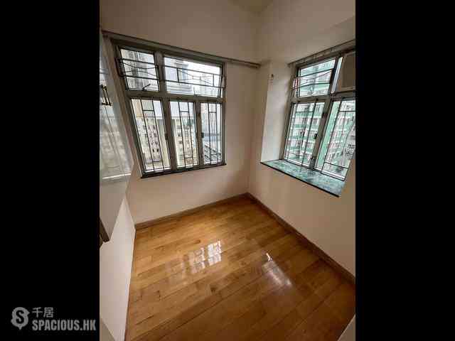 North Point - Yu Wai Mansion 04