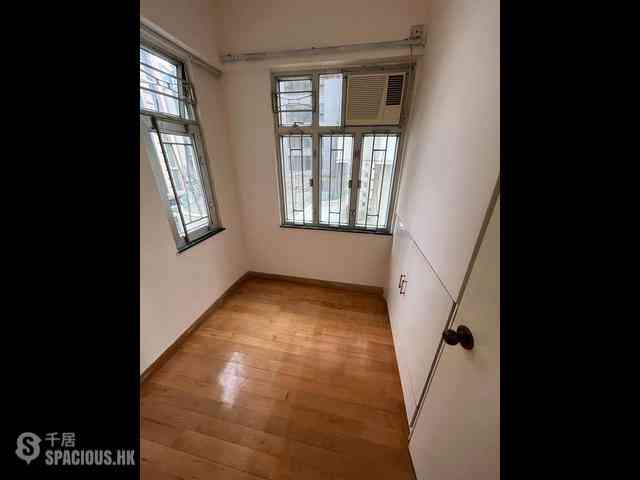 North Point - Yu Wai Mansion 06