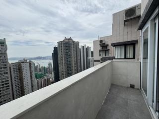 Mid Levels Central - Elegant Terrace Block 1 39