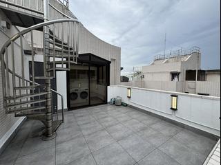 Mid Levels Central - Elegant Terrace Block 1 36