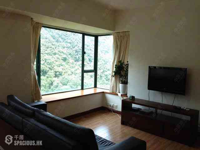 Mid Levels Central - Hillsborough Court 07