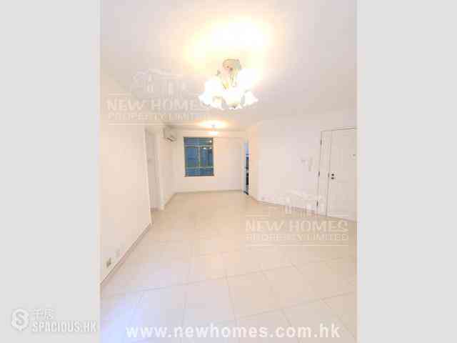Mid Levels Central - Goldwin Heights 02