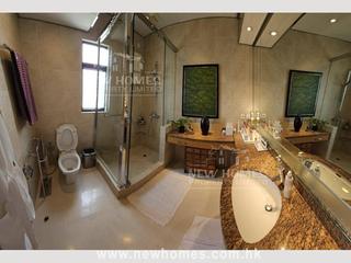 Stubbs Road - Evergreen Villa 06