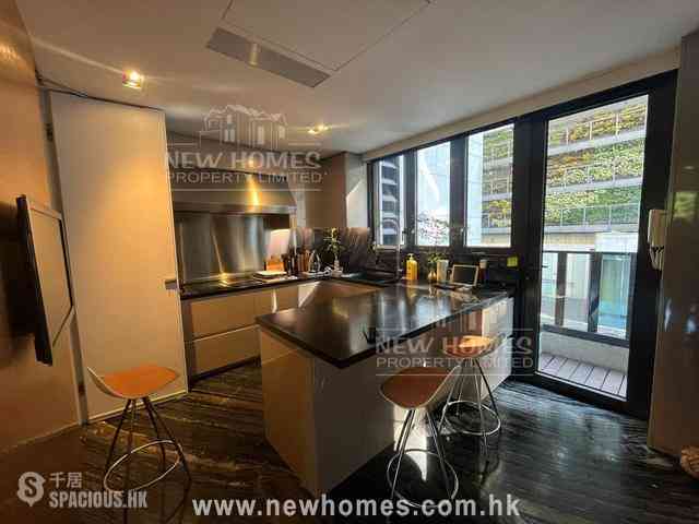 Jardines Lookout - 339, Tai Hang Road 04