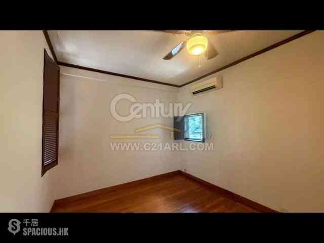 Pok Fu Lam - Baguio Villa 11