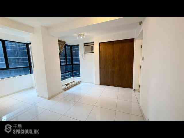 Soho - Lilian Court 03
