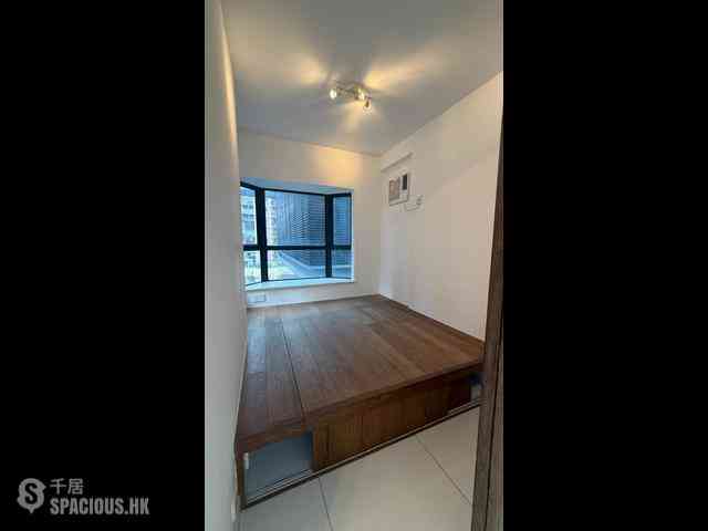Soho - Lilian Court 05