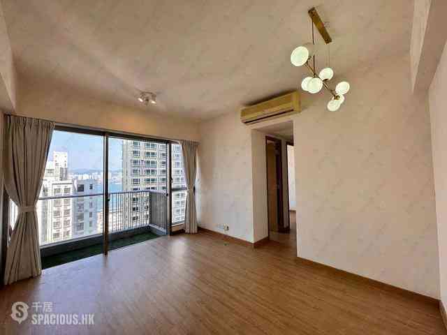 Sai Ying Pun - Island Crest 01
