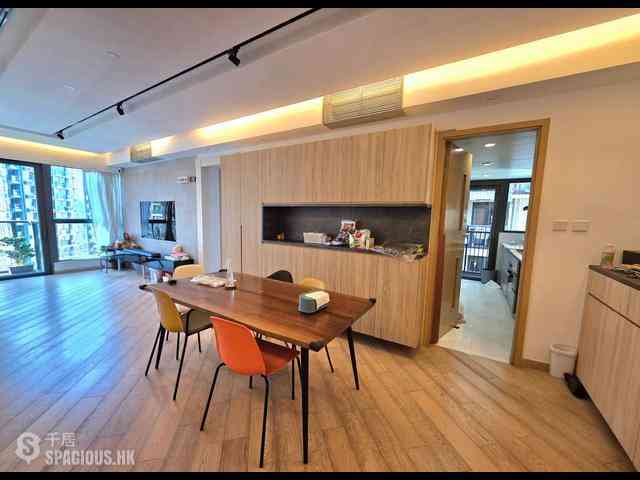 Tung Chung - The Visionary Tower 8 01