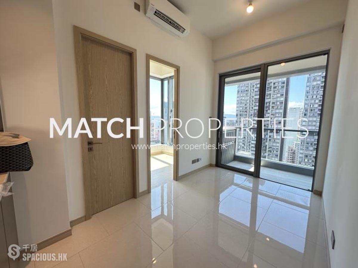 Sai Ying Pun - Upper Manor 01