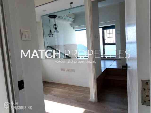 Kennedy Town - The Merton 04