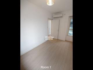 Soho - Centrestage 05