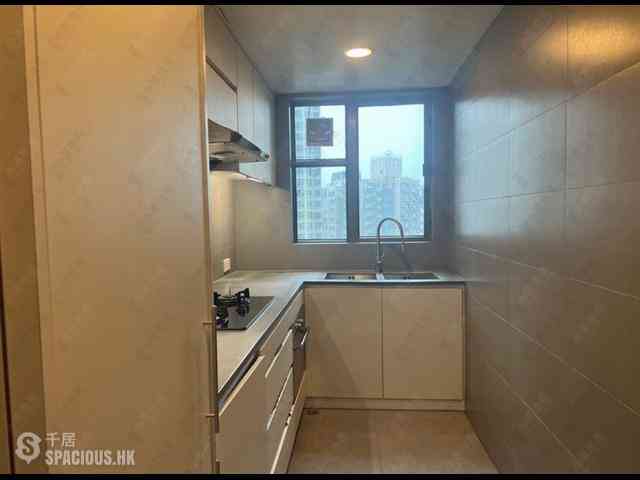 Shek Tong Tsui - The Belcher's Phase 1 Block 2 04