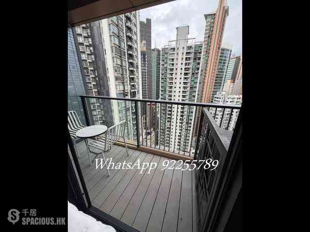 Sai Ying Pun - The Queens 04