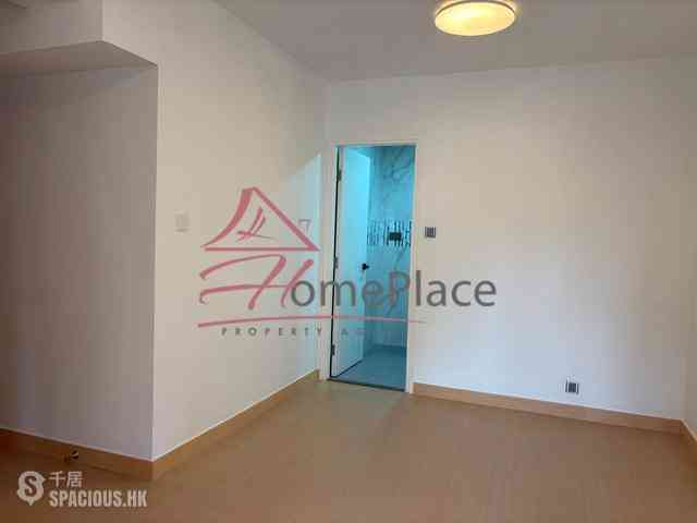 Sai Ying Pun - Kwong Fung Terrace 02