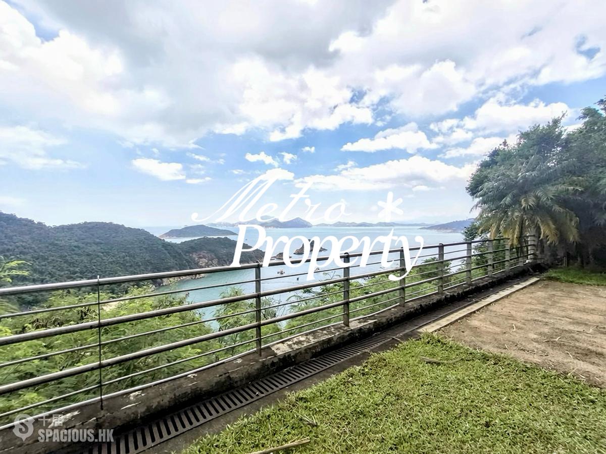 Repulse Bay - 6, Headland Road 01
