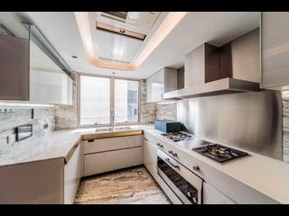 Mid Levels Central - 21 Borrett Road 12