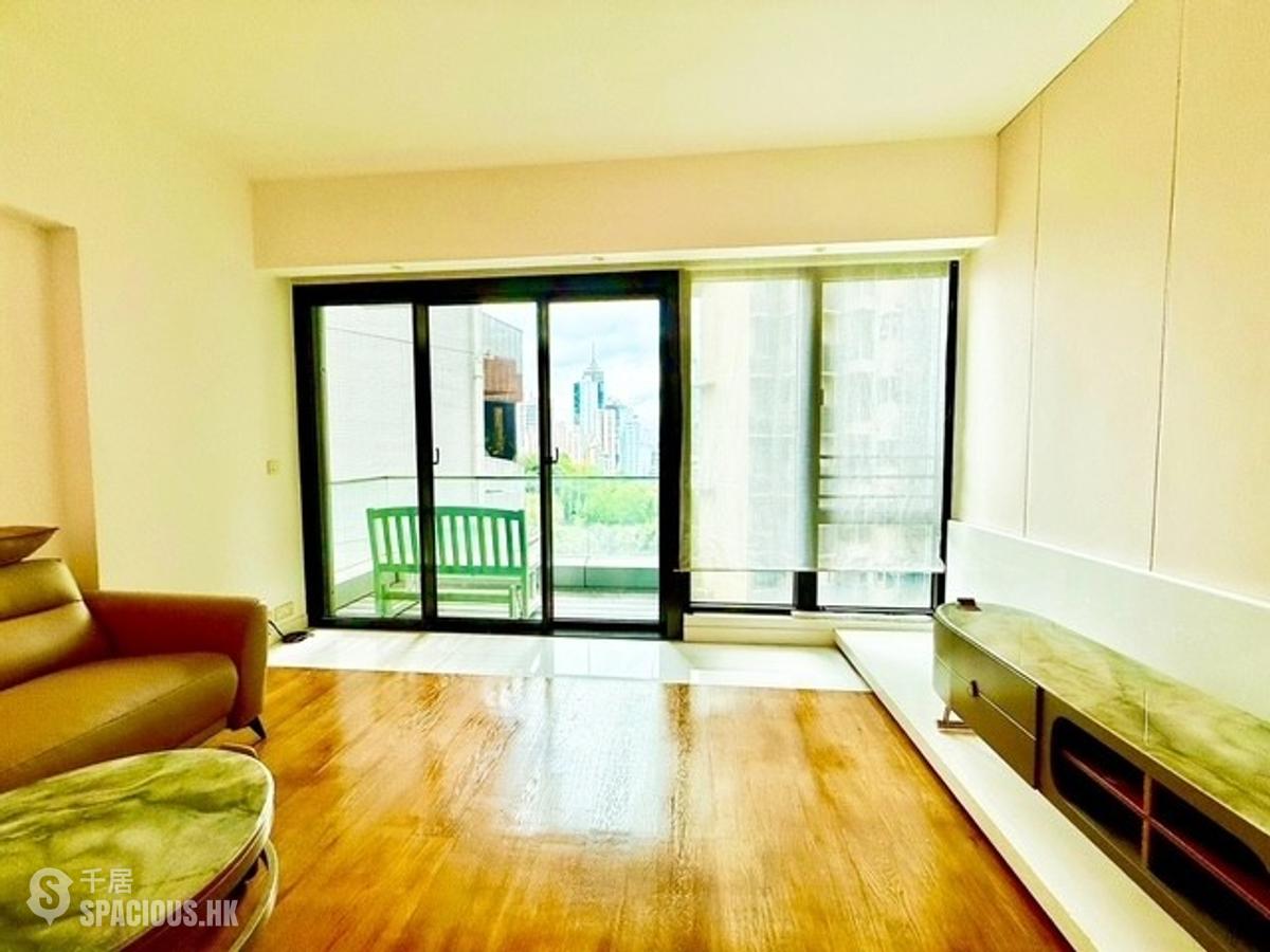 Mid Levels Central - 11, Macdonnell Road 01
