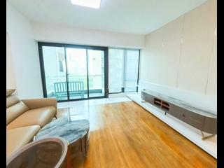 Mid Levels Central - 11, Macdonnell Road 05
