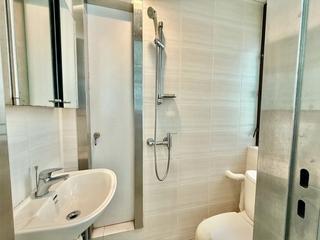 Mid Levels Central - 11, Macdonnell Road 17