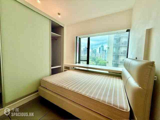Mid Levels Central - 11, Macdonnell Road 12